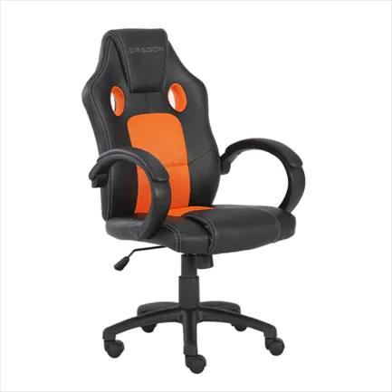 silla naranja 2.webp